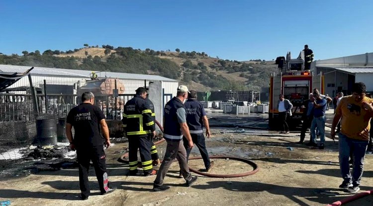 Yenice Meyve Soğuk Hava Deposu'nda korkutan yangın