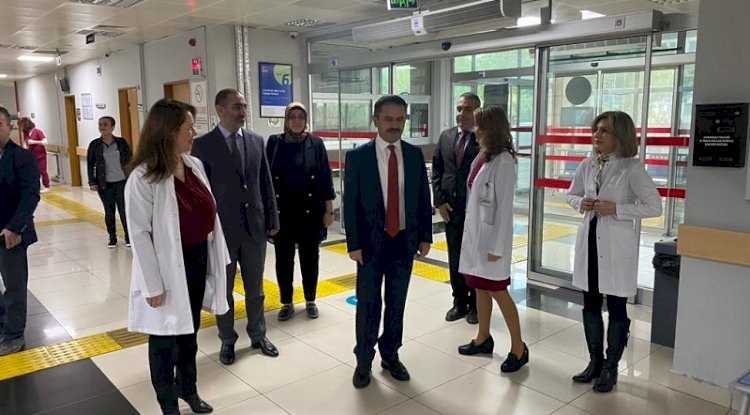 Diş hekimlerinin gününü kutladı