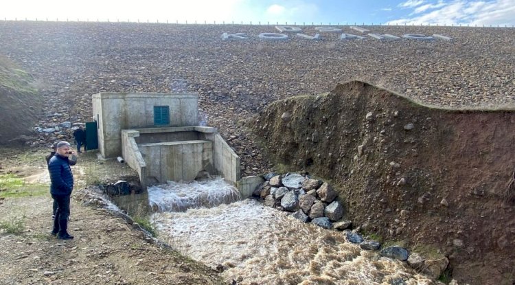 Türkiye’de ihracat arttı, ithalat azaldı