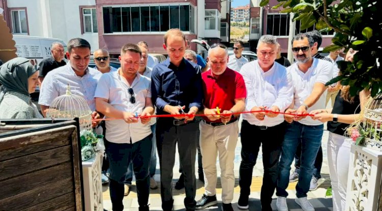Ayvacık’ta yeni işyeri hizmete açıldı