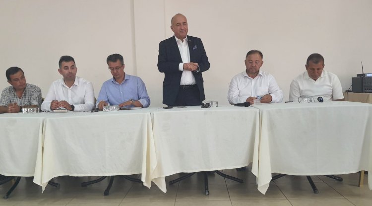 Ayhan Gider muhtarlarla bir araya geldi