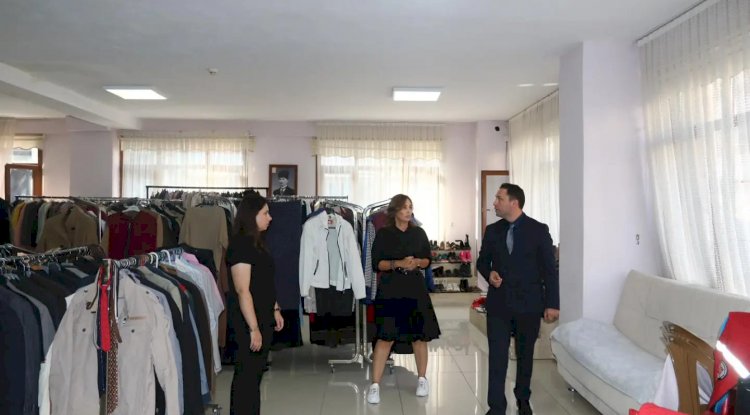 Kaymakam Kayabaşı Sosyal Market’i inceledi