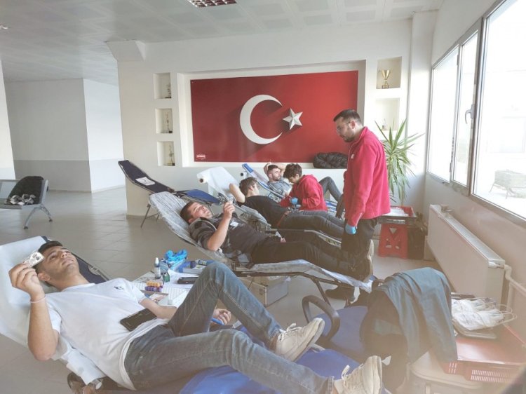 Kan bağışladılar