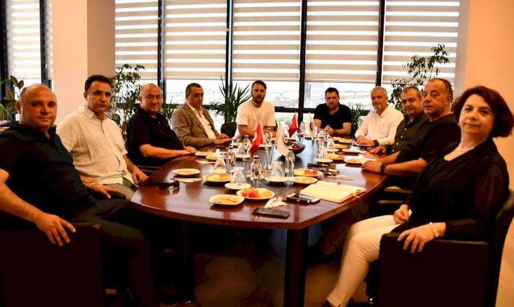 Ayhan Gider, iş insanlarıyla kent turizmini değerlendirdi