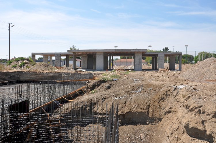 Gümüşçay’da sosyal tesis çalışmaları sürüyor