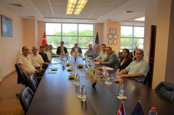 DENİZ; “ÇOMÜ GÖZBEBEĞİ  KURUMLARIMIZDAN BİRİSİ”