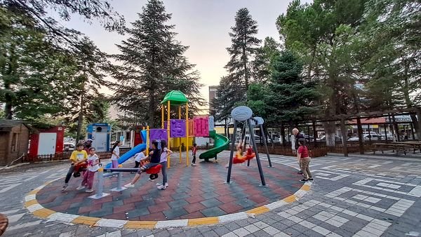 Kalkım’da oyun parkları kuruldu