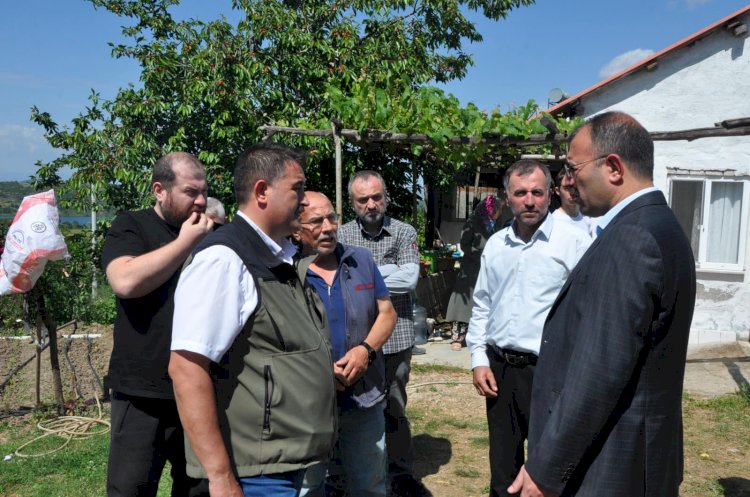 Evi yanan aileye geçmiş olsun ziyareti